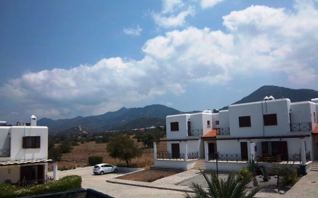 Levent Sugar Cubes 4 bedroom villa No 30