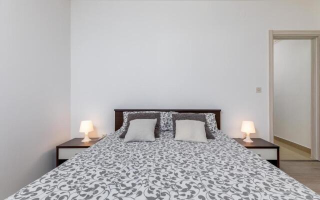 Dany Apartments
