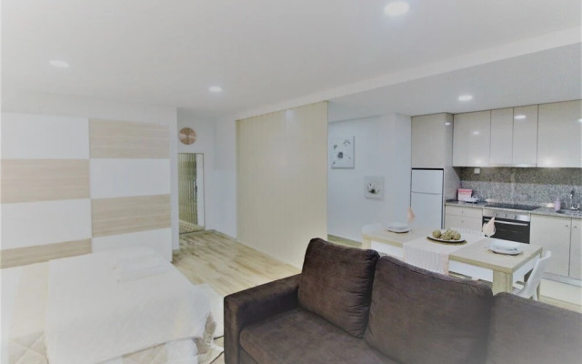 Imperial Apartment