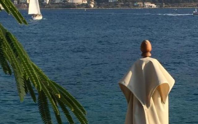 Aparthotel 4 Stars Samos