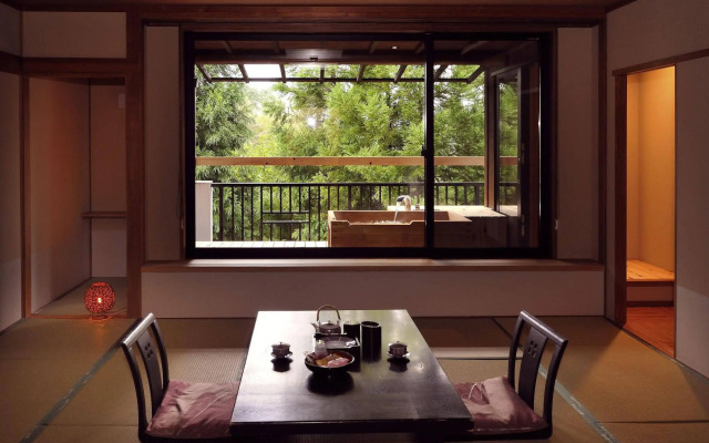 Yunogo Onsen HOTEL YUNOMORI BISYUNKAKU