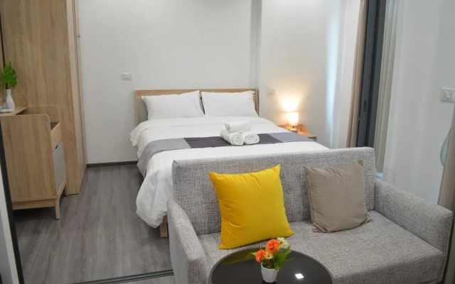 Wooden Suites (The Rich @Sathorn-Taksin)