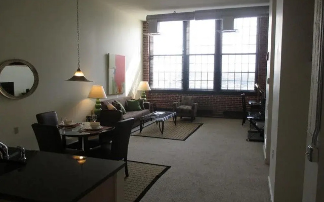 Global Luxury Suites at the Mill