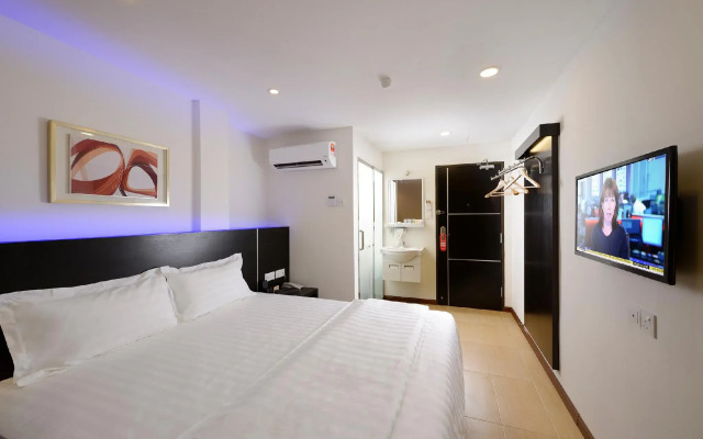 Ernes Hotel Bayu Mutiara