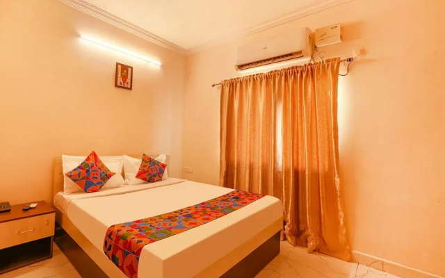 Capital O Samrat Palace Near Nampally Station