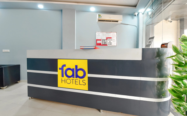Fabhotel Sarvika