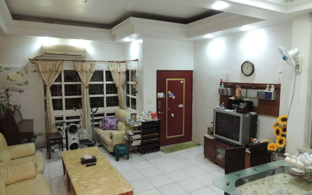 Dongshan River Left bank B&B