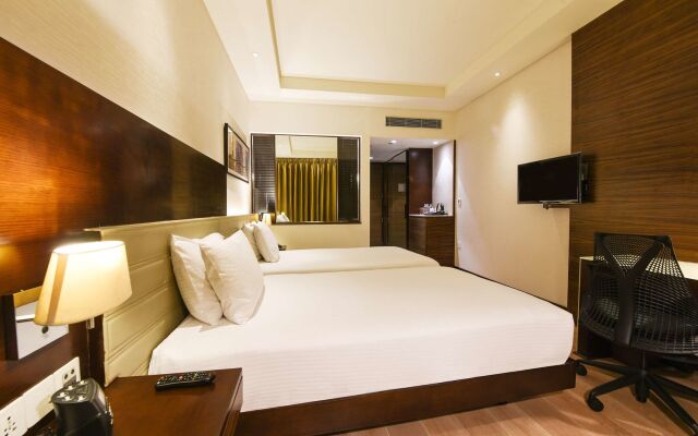 DoubleTree by Hilton Gurugram Baani Square