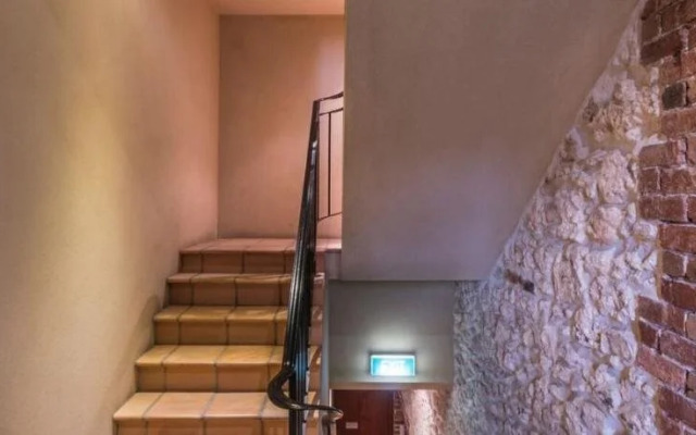 Rialto Apartment 2