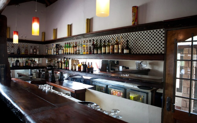 African Hills Safari Lodge & Spa