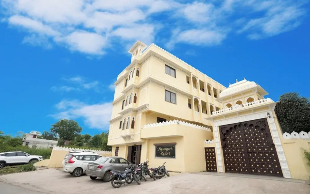 Maangarh Reosrt
