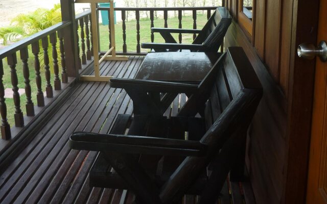 Phatcharee Resort