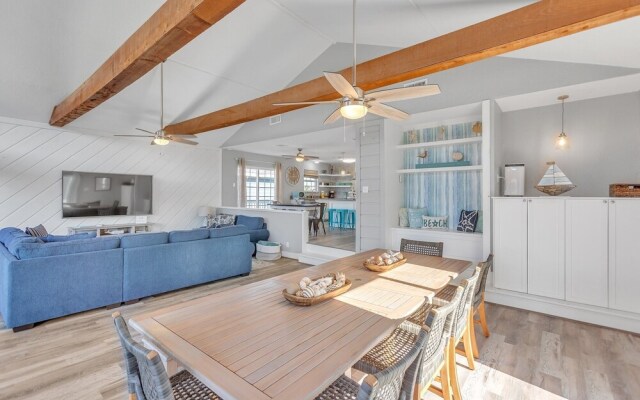 Tequila Little Time 3 Bedroom Home by Redawning