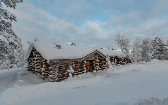 Kuukkeli Log Houses Teerenpesä - Premium Suite A48