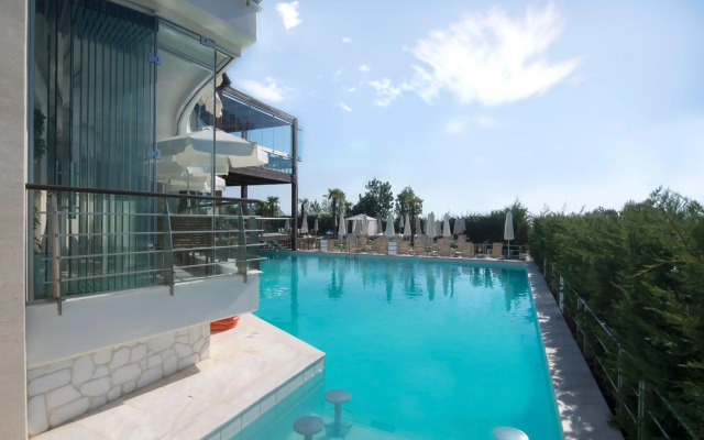 Cosmopolitan Hotel