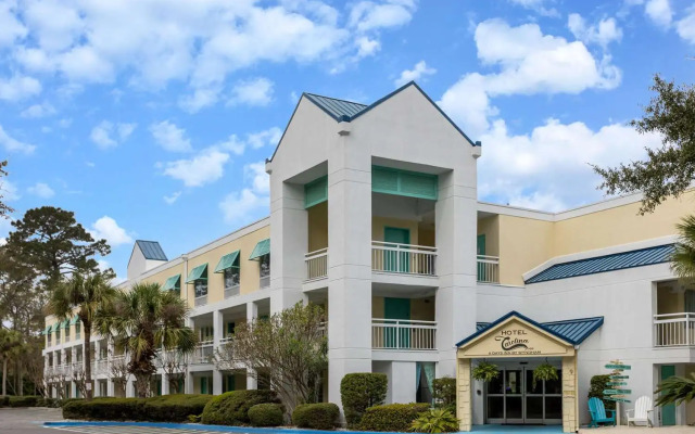 Hotel Carolina, a Days Inn by Wyndham