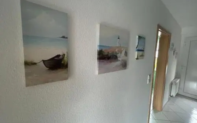 Hans-Trimborn-Strasse 13