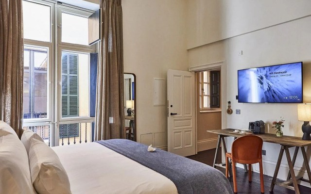 PuroGrand Hotel