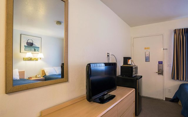 Studio 1 Moscow Hotel & Extended Stay