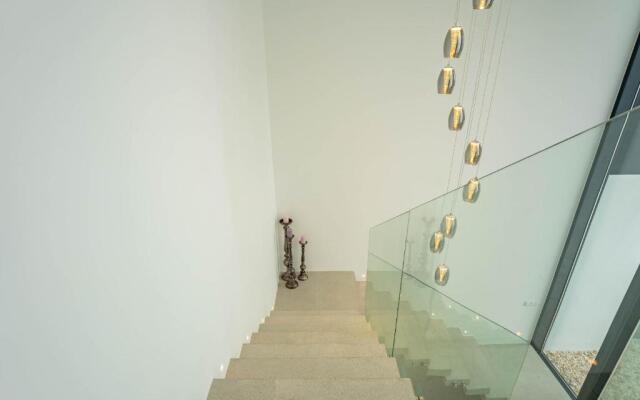 ONE SIX Villa in Vilamoura