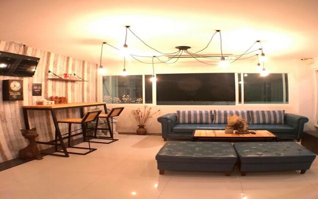 Putpathum House
