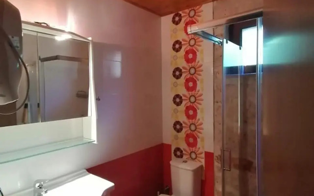 Stonehouse dome Lagadia