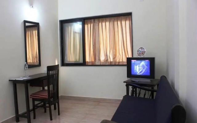 OYO 833 Hotel Prince Santosh Holiday Homes