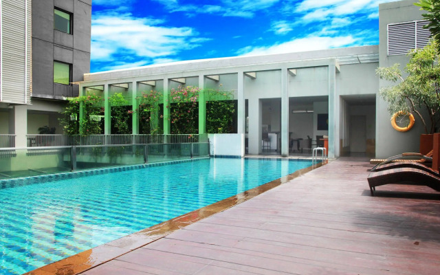 Sparks Life Jakarta, ARTOTEL Curated