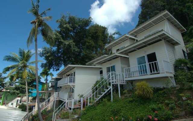 Phi Phi Uphill Cottage