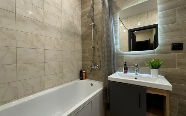 Apartamenty na prospekte Sozidatelej 114/2