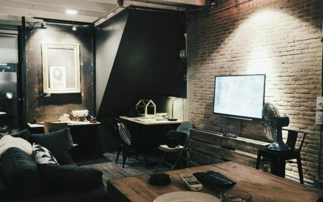 The Ombra Small House