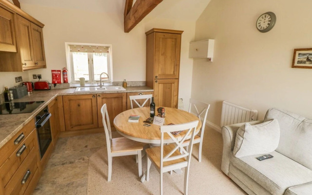 Lake Farm Cottage