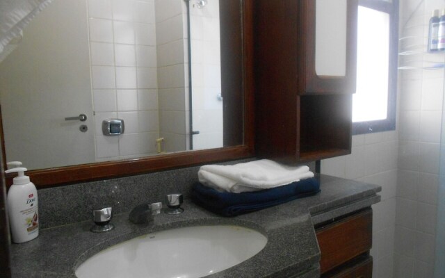 Gohouse - Malta 1104