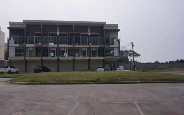 Lew Residence