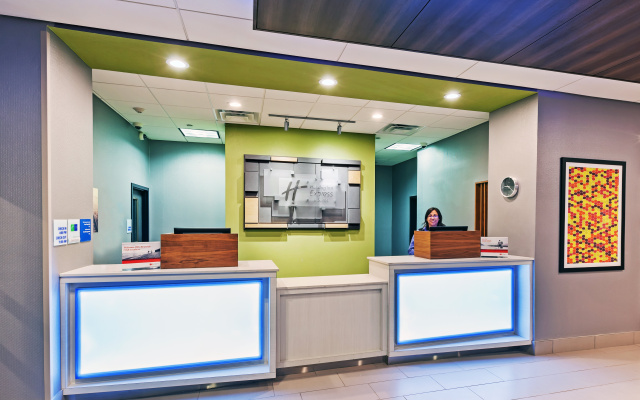 Holiday Inn Express & Suites Perryton by IHG