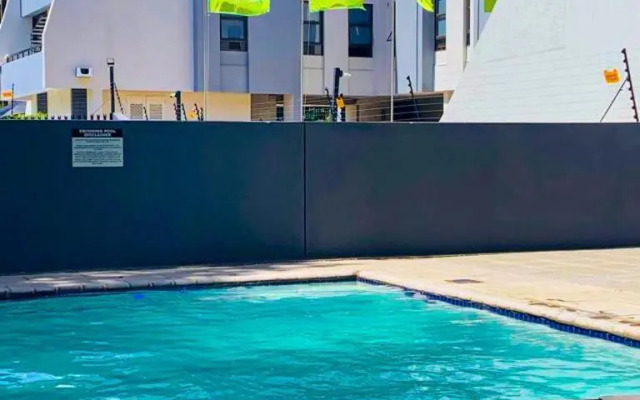 Amazing 2 bedroom unit with a beautiful view