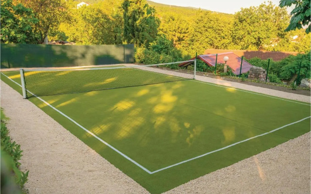 Three-Bedroom Holiday Home in Imotski