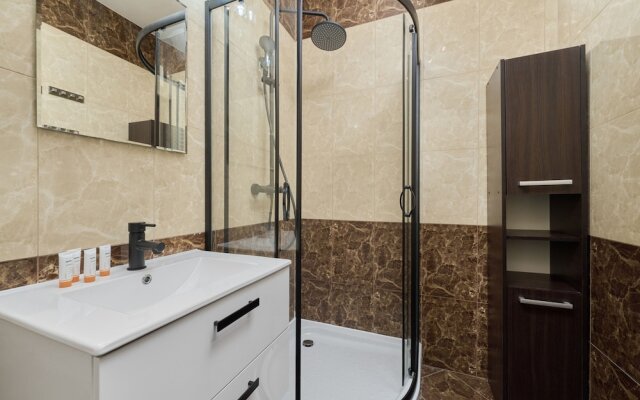 Sweet Apartment Kamienna by Renters