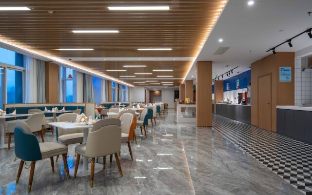 Holiday Inn Express Zhengzhou Guancheng by IHG