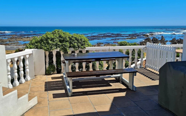Walkerbay Accommodation