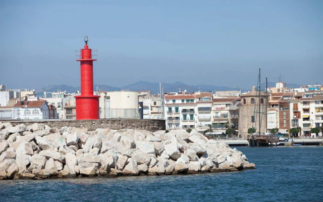 Hotel Port Eugeni