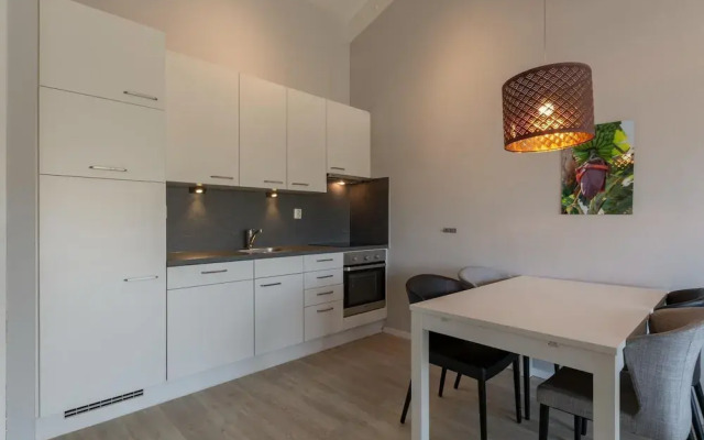 Lovely Holiday Apartment for 4 People