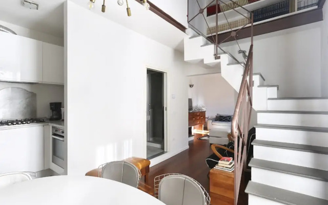 Elegant Duomo apartment