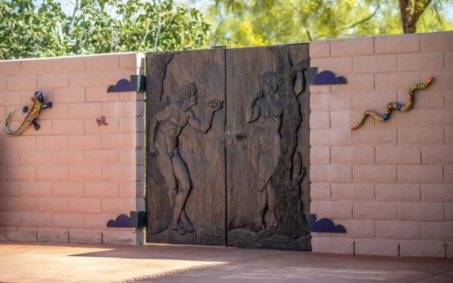 Turtle Back Mesa Bed & Breakfast