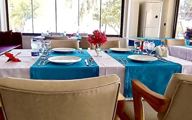 Polari̇s Hayat Motel