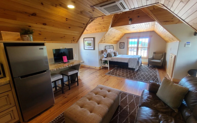 Holmstead Ranch Resort