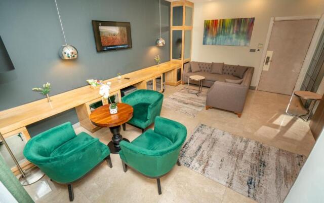 The Gate 30 Suites
