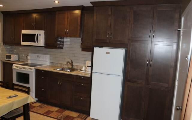 Park Place Motel & Suites