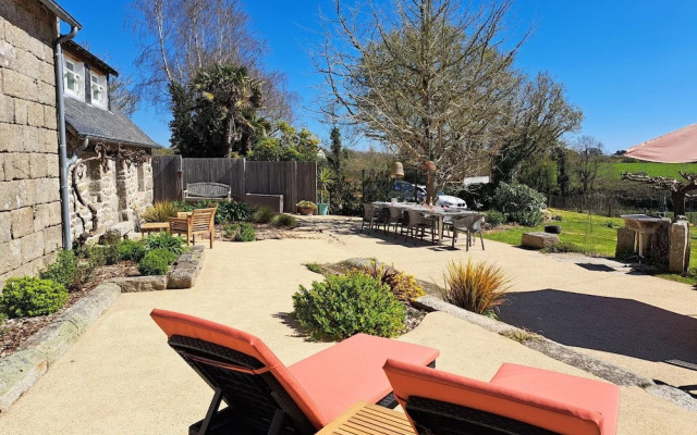 Stone House by Beach in Pont-aven
