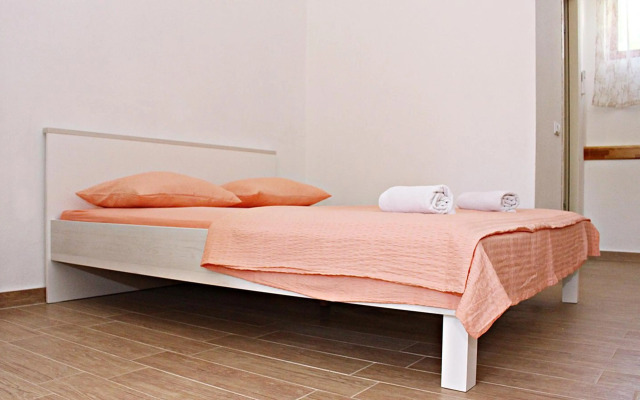 Studio Apartman Zara